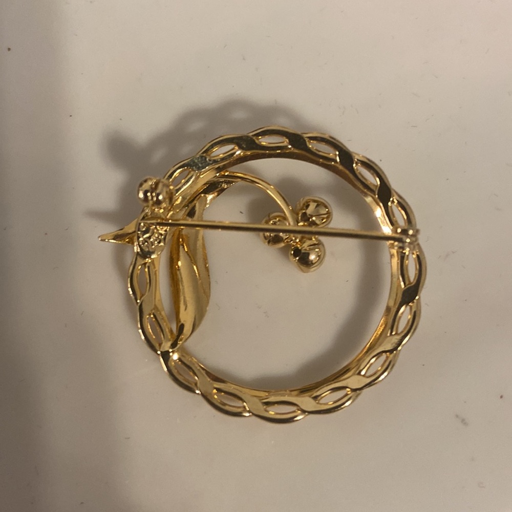 Pick only2 left! Very Vintage Brooch’s price for each - Picture 10 of 15